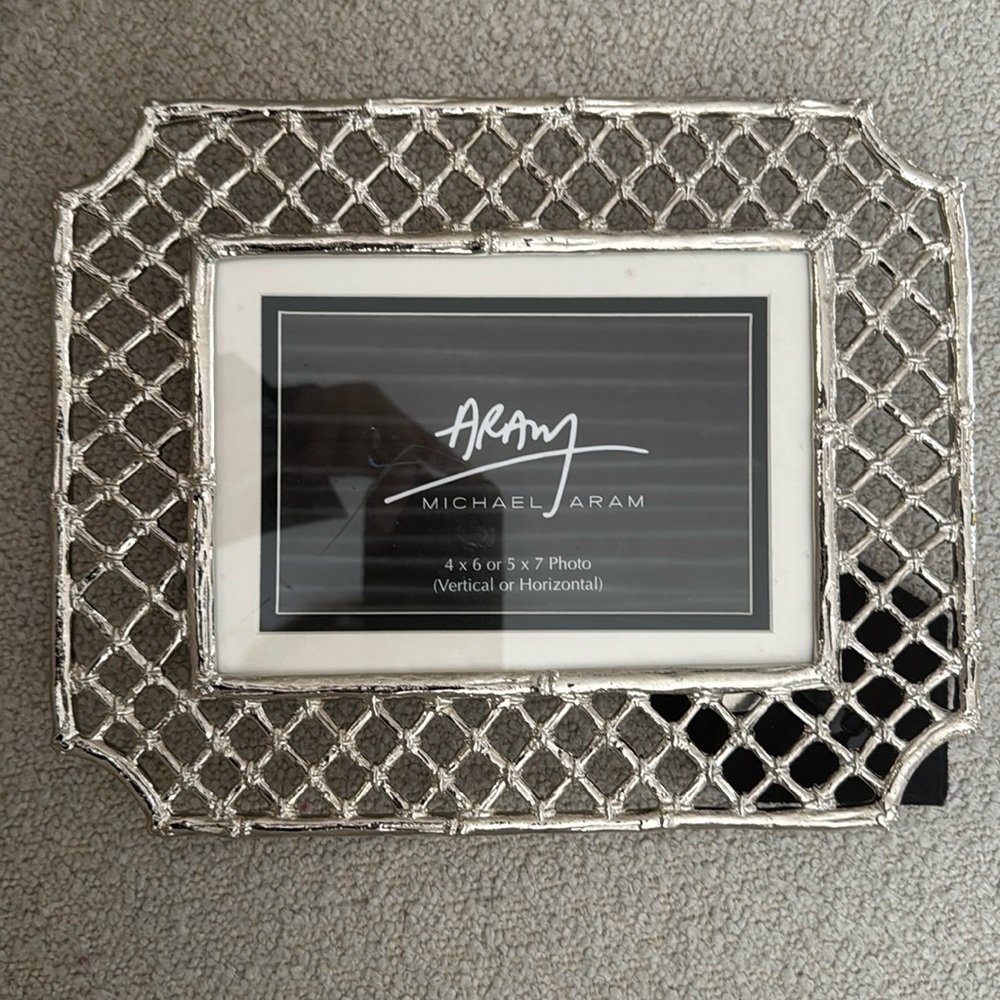 Michael Aram, 4 x 6 or 5 x 7 photo frame